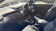 Nissan Qashqai 1.3 DiG-T Acenta Premium 5dr Petrol Hatchback